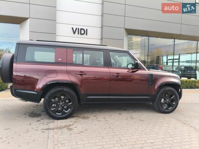 Червоний Ленд Ровер Дефендер, об'ємом двигуна 3 л та пробігом 26 тис. км за 100114 $, фото 29 на Automoto.ua