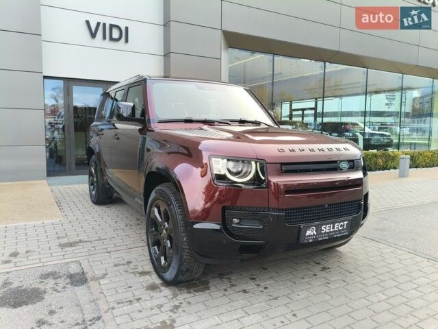 Червоний Ленд Ровер Дефендер, об'ємом двигуна 3 л та пробігом 26 тис. км за 100114 $, фото 18 на Automoto.ua