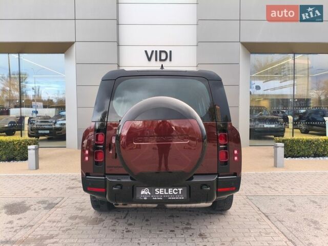 Червоний Ленд Ровер Дефендер, об'ємом двигуна 3 л та пробігом 26 тис. км за 100114 $, фото 37 на Automoto.ua