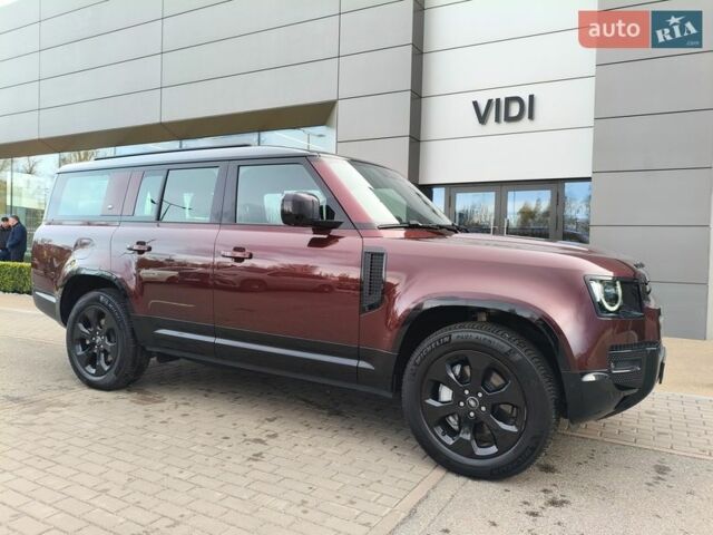 Червоний Ленд Ровер Дефендер, об'ємом двигуна 3 л та пробігом 26 тис. км за 100114 $, фото 27 на Automoto.ua