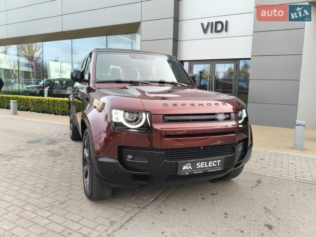 Червоний Ленд Ровер Дефендер, об'ємом двигуна 3 л та пробігом 26 тис. км за 100114 $, фото 21 на Automoto.ua