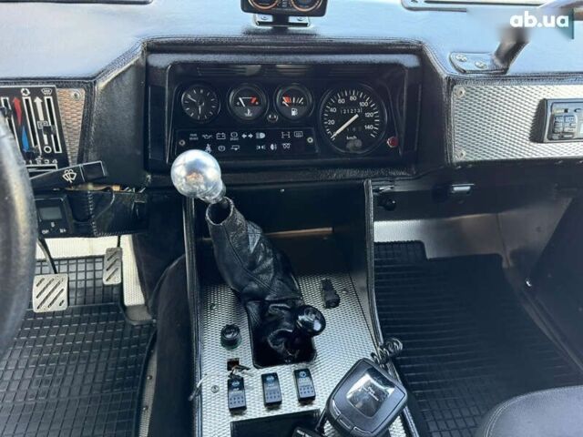 Ленд Ровер Дефендер 1997 у Києві на Automoto.ua Ленд Ровер Дефендер, об'ємом двигуна 2.5 л та пробігом 121 тис. км за 18950 $, фото 12 на Automoto.ua