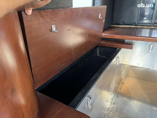 Ленд Ровер Дефендер 1997 у Києві на Automoto.ua Ленд Ровер Дефендер, об'ємом двигуна 2.5 л та пробігом 121 тис. км за 18950 $, фото 25 на Automoto.ua