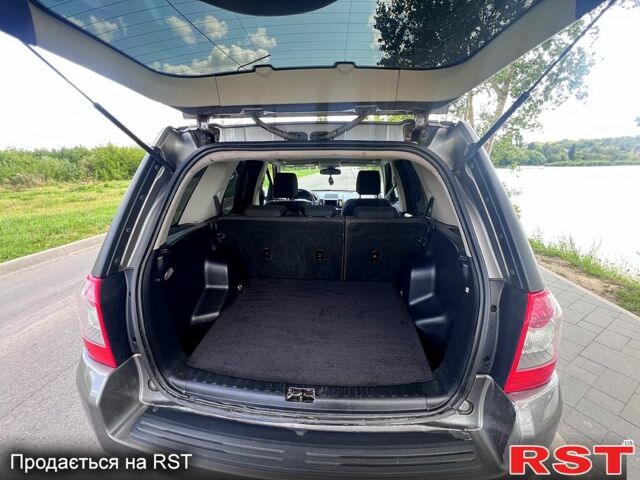 Ленд Ровер Дефендер, об'ємом двигуна 2.2 л та пробігом 278 тис. км за 5500 $, фото 6 на Automoto.ua