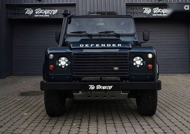 Ленд Ровер Дефендер, объемом двигателя 2.2 л и пробегом 98 тыс. км за 76000 $, фото 13 на Automoto.ua