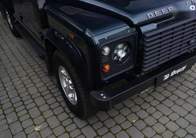 Ленд Ровер Дефендер, объемом двигателя 2.2 л и пробегом 98 тыс. км за 76000 $, фото 8 на Automoto.ua