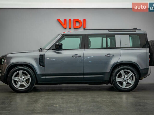 Ленд Ровер Дефендер, об'ємом двигуна 3 л та пробігом 105 тис. км за 61728 $, фото 2 на Automoto.ua