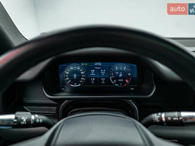 Ленд Ровер Дефендер, об'ємом двигуна 3 л та пробігом 112 тис. км за 64665 $, фото 13 на Automoto.ua