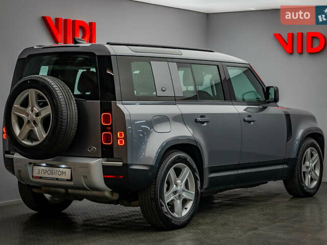 Ленд Ровер Дефендер, об'ємом двигуна 3 л та пробігом 105 тис. км за 61728 $, фото 1 на Automoto.ua