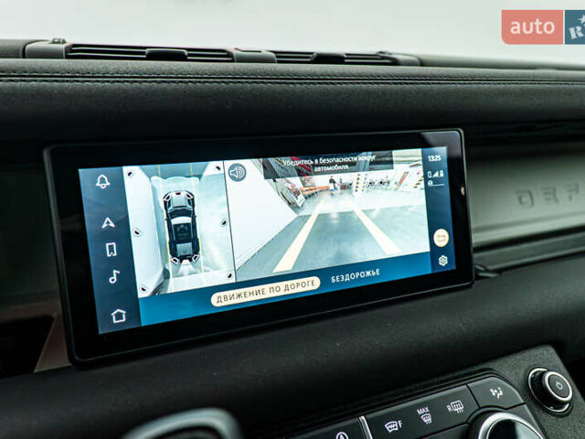 Ленд Ровер Дефендер, об'ємом двигуна 3 л та пробігом 105 тис. км за 61728 $, фото 16 на Automoto.ua