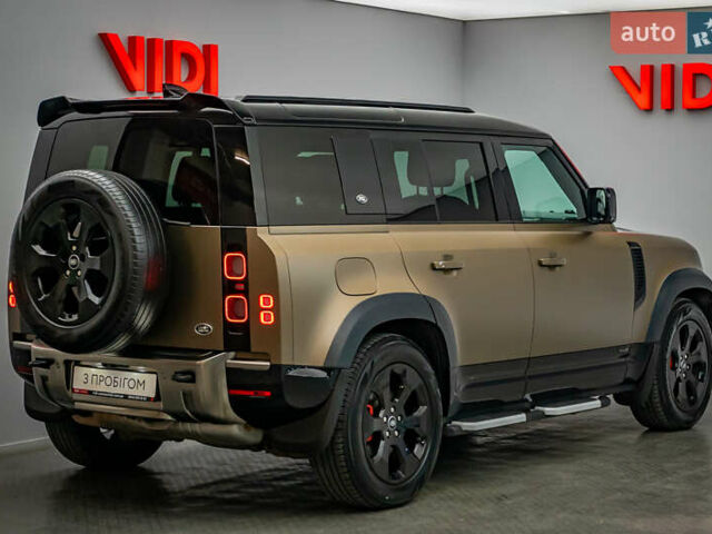 Ленд Ровер Дефендер, об'ємом двигуна 3 л та пробігом 112 тис. км за 64665 $, фото 1 на Automoto.ua