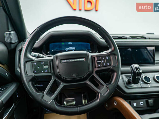 Ленд Ровер Дефендер, об'ємом двигуна 3 л та пробігом 112 тис. км за 64665 $, фото 12 на Automoto.ua