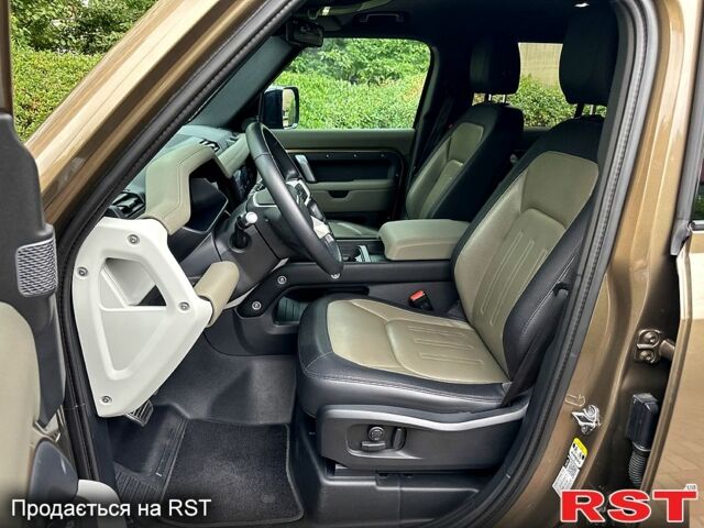 Ленд Ровер Дефендер, об'ємом двигуна 3 л та пробігом 115 тис. км за 67555 $, фото 5 на Automoto.ua