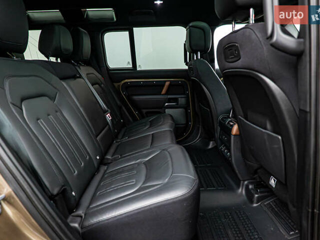 Ленд Ровер Дефендер, об'ємом двигуна 3 л та пробігом 112 тис. км за 64665 $, фото 20 на Automoto.ua