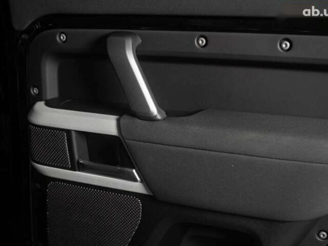 Ленд Ровер Дефендер, объемом двигателя 3 л и пробегом 36 тыс. км за 85900 $, фото 19 на Automoto.ua