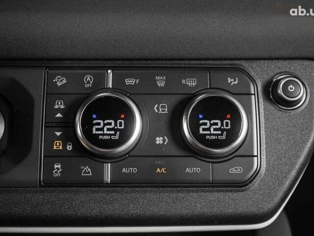 Ленд Ровер Дефендер, объемом двигателя 3 л и пробегом 36 тыс. км за 85900 $, фото 7 на Automoto.ua