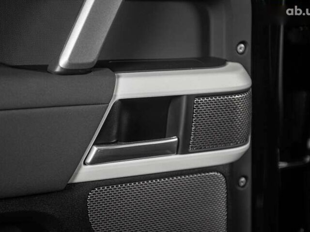 Ленд Ровер Дефендер, объемом двигателя 3 л и пробегом 36 тыс. км за 85900 $, фото 20 на Automoto.ua