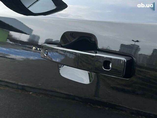 Ленд Ровер Дефендер, объемом двигателя 3 л и пробегом 80 тыс. км за 84900 $, фото 17 на Automoto.ua