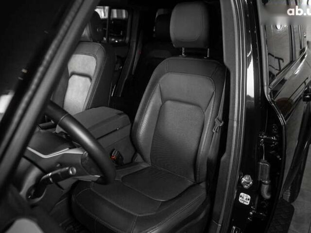 Ленд Ровер Дефендер, объемом двигателя 3 л и пробегом 36 тыс. км за 85900 $, фото 18 на Automoto.ua