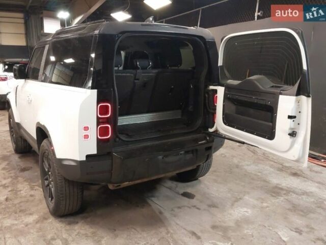 Ленд Ровер Дефендер, об'ємом двигуна 2 л та пробігом 150 тис. км за 34000 $, фото 2 на Automoto.ua