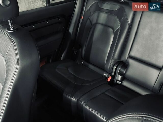 Ленд Ровер Дефендер, объемом двигателя 3 л и пробегом 80 тыс. км за 79500 $, фото 22 на Automoto.ua