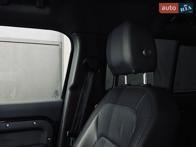 Ленд Ровер Дефендер, объемом двигателя 3 л и пробегом 80 тыс. км за 79500 $, фото 19 на Automoto.ua