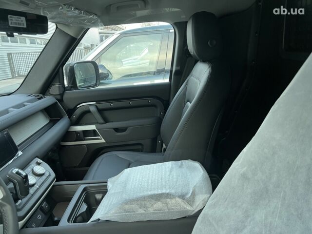 Ленд Ровер Дефендер, объемом двигателя 3 л и пробегом 0 тыс. км за 108463 $, фото 29 на Automoto.ua