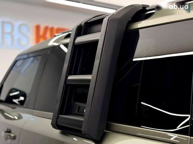 Ленд Ровер Дефендер, об'ємом двигуна 3 л та пробігом 7 тис. км за 82990 $, фото 17 на Automoto.ua