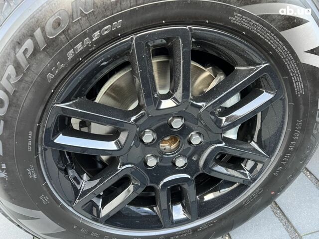 Ленд Ровер Дефендер, объемом двигателя 3 л и пробегом 0 тыс. км за 108463 $, фото 15 на Automoto.ua