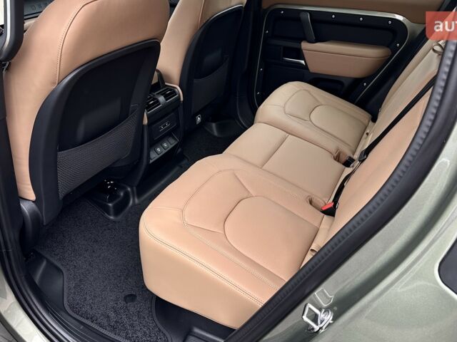 Ленд Ровер Дефендер, объемом двигателя 3 л и пробегом 0 тыс. км за 124265 $, фото 10 на Automoto.ua