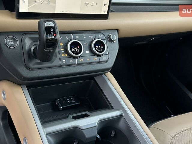 купити нове авто Ленд Ровер Дефендер 2025 року від офіційного дилера JAGUAR LAND ROVER КИЇВ АЕРОПОРТ Ленд Ровер фото