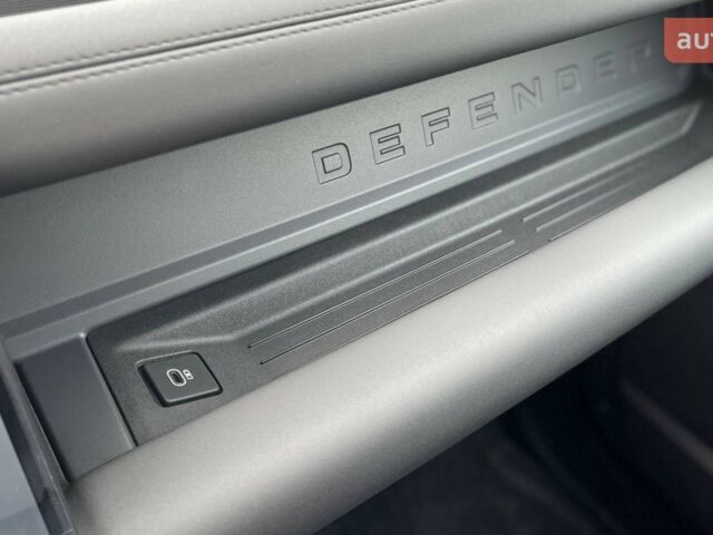 Ленд Ровер Дефендер, объемом двигателя 3 л и пробегом 0 тыс. км за 104283 $, фото 22 на Automoto.ua