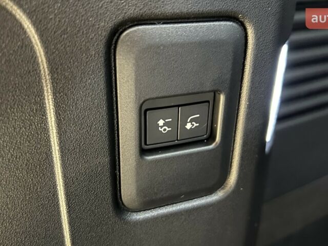 Ленд Ровер Дефендер, объемом двигателя 3 л и пробегом 0 тыс. км за 148855 $, фото 32 на Automoto.ua