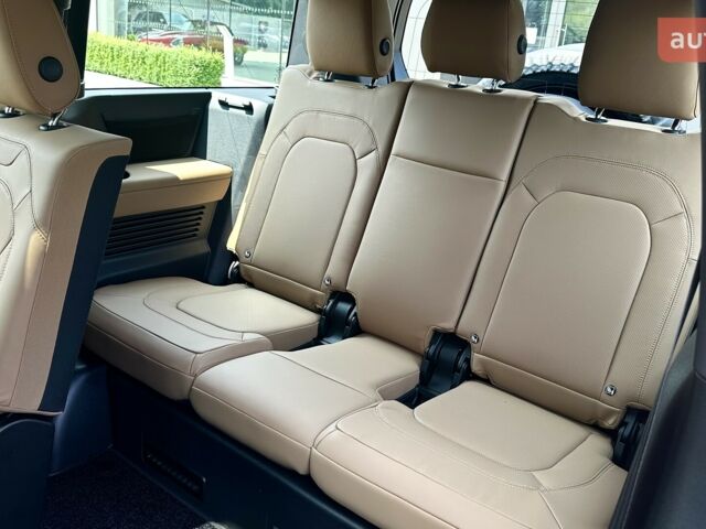 Ленд Ровер Дефендер, объемом двигателя 3 л и пробегом 0 тыс. км за 144522 $, фото 17 на Automoto.ua