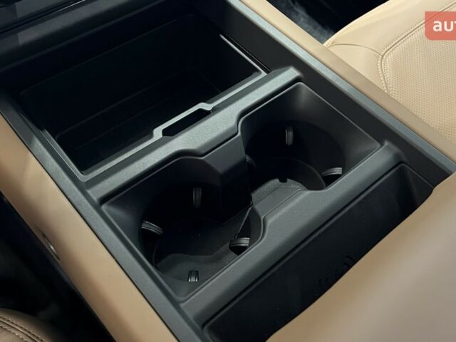 Ленд Ровер Дефендер, объемом двигателя 3 л и пробегом 0 тыс. км за 148855 $, фото 20 на Automoto.ua