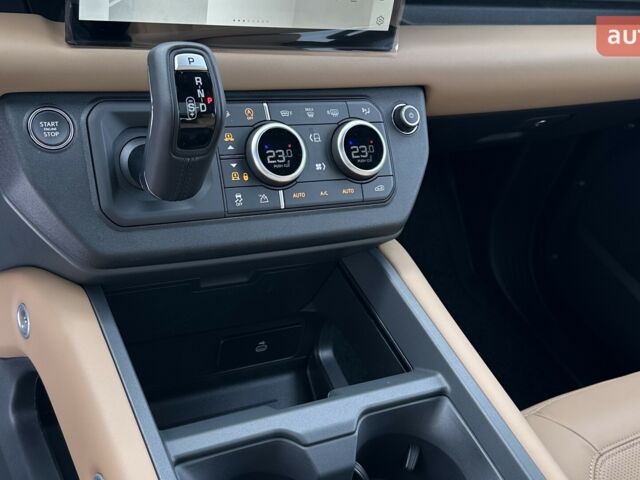 купить новое авто Ленд Ровер Дефендер 2025 года от официального дилера JAGUAR LAND ROVER КИЇВ АЕРОПОРТ Ленд Ровер фото