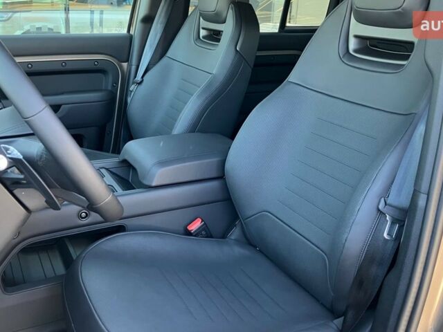 Ленд Ровер Дефендер, об'ємом двигуна 5 л та пробігом 0 тис. км за 218676 $, фото 10 на Automoto.ua