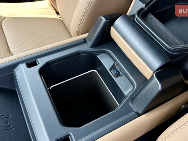 Ленд Ровер Дефендер, объемом двигателя 3 л и пробегом 0 тыс. км за 144522 $, фото 10 на Automoto.ua