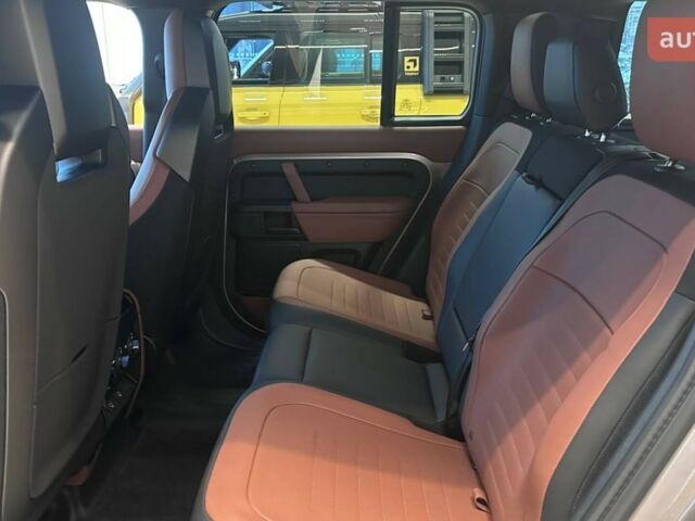 купити нове авто Ленд Ровер Дефендер 2025 року від офіційного дилера Київ Захід Jaguar Land Rover Ленд Ровер фото