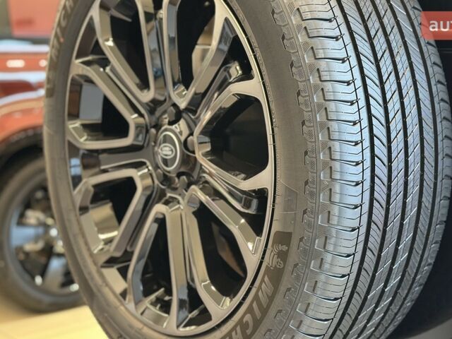 Ленд Ровер Дефендер, объемом двигателя 5 л и пробегом 0 тыс. км за 229184 $, фото 12 на Automoto.ua