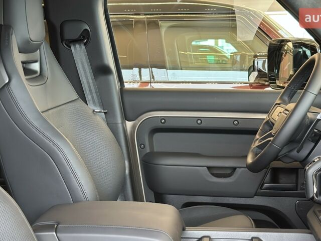 Ленд Ровер Дефендер, объемом двигателя 5 л и пробегом 0 тыс. км за 241819 $, фото 11 на Automoto.ua