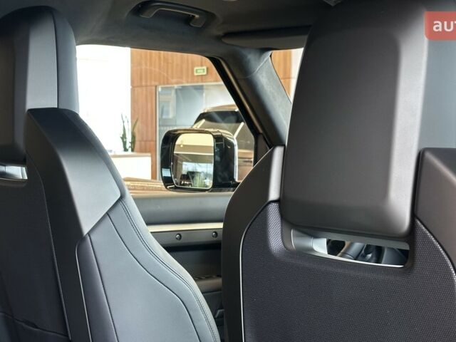 Ленд Ровер Дефендер, объемом двигателя 5 л и пробегом 0 тыс. км за 241819 $, фото 31 на Automoto.ua