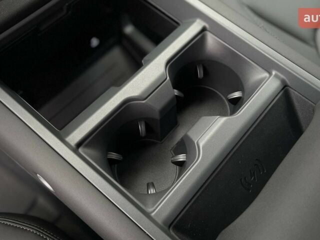 Ленд Ровер Дефендер, объемом двигателя 3 л и пробегом 0 тыс. км за 104283 $, фото 21 на Automoto.ua