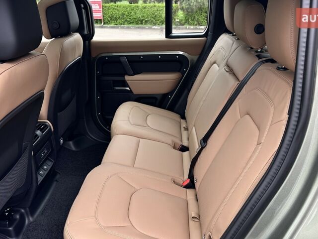 Ленд Ровер Дефендер, объемом двигателя 3 л и пробегом 0 тыс. км за 124265 $, фото 11 на Automoto.ua