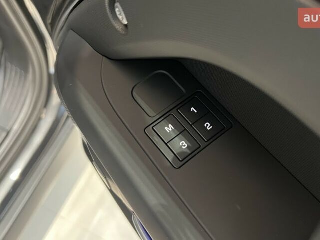 Ленд Ровер Дефендер, об'ємом двигуна 3 л та пробігом 0 тис. км за 105037 $, фото 11 на Automoto.ua