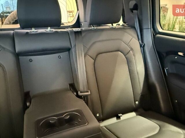 купить новое авто Ленд Ровер Дефендер 2025 года от официального дилера Київ Захід Jaguar Land Rover Ленд Ровер фото