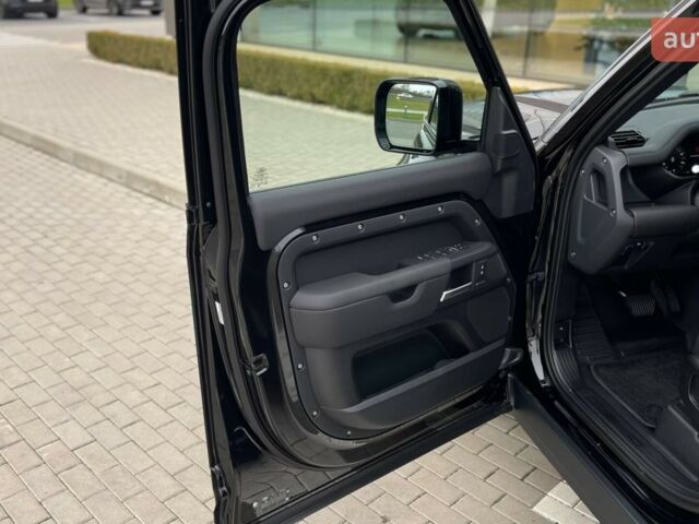 Ленд Ровер Дефендер, объемом двигателя 3 л и пробегом 0 тыс. км за 104283 $, фото 5 на Automoto.ua