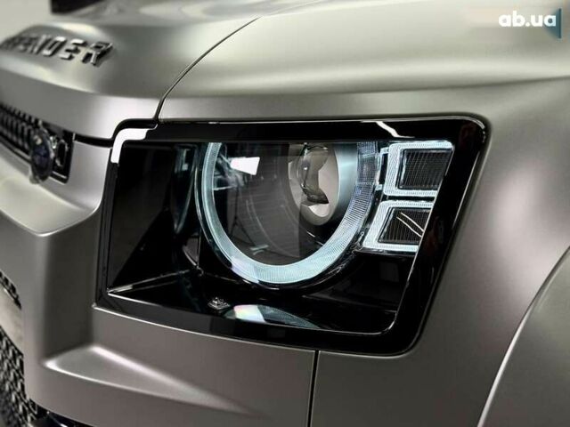 Ленд Ровер Дефендер, объемом двигателя 4.4 л и пробегом 3 тыс. км за 255000 $, фото 18 на Automoto.ua