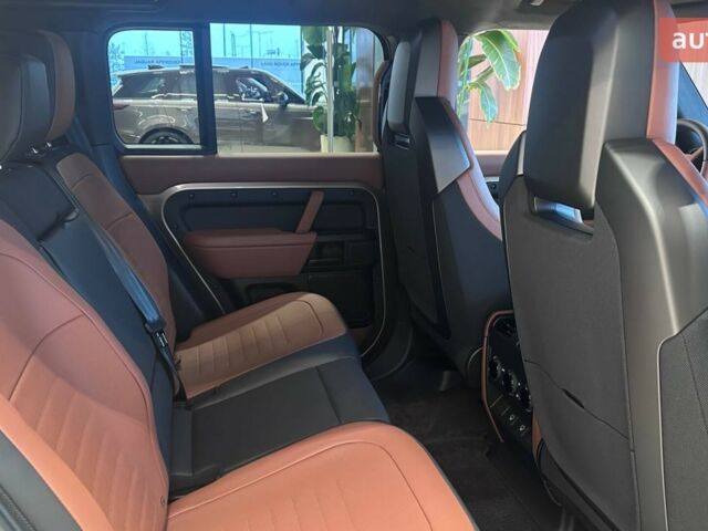 купити нове авто Ленд Ровер Дефендер 2025 року від офіційного дилера Київ Захід Jaguar Land Rover Ленд Ровер фото