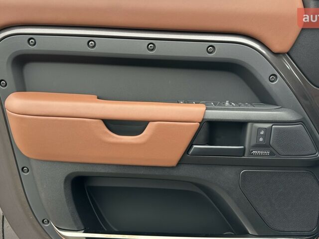 купити нове авто Ленд Ровер Дефендер 2025 року від офіційного дилера JAGUAR LAND ROVER КИЇВ АЕРОПОРТ Ленд Ровер фото